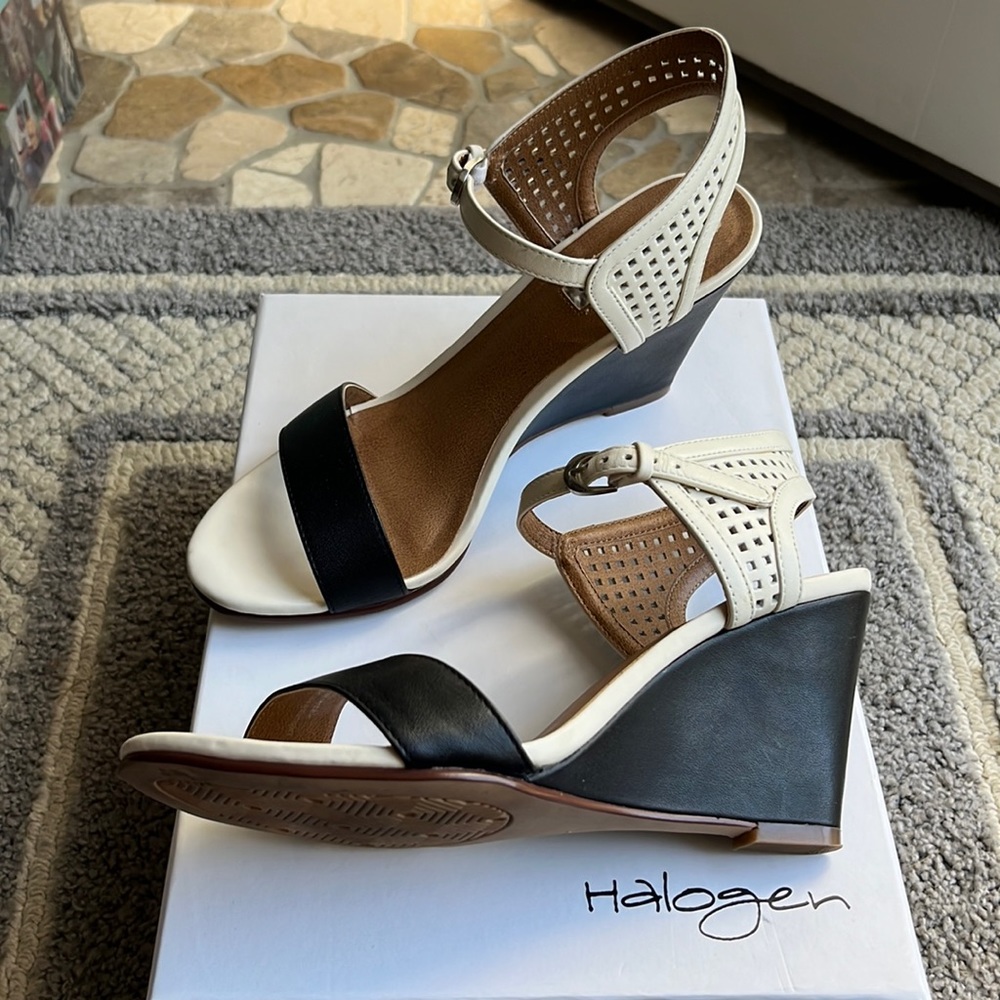 Black and White, Leather, Halogen Wedge Sandals, size 6 M